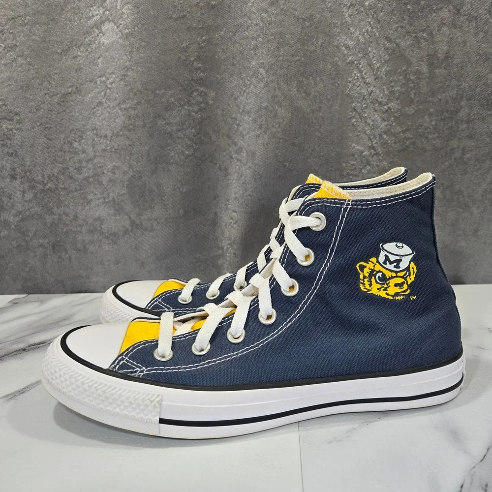 Converse Chuck Taylor High Top W 8 M 6 Michigan Wolverines Navy Yellow Sneaker